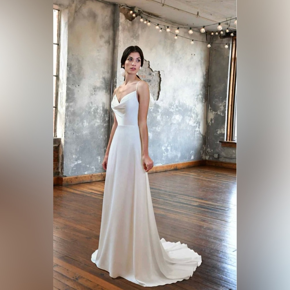 All who wander Aiden gown size 12